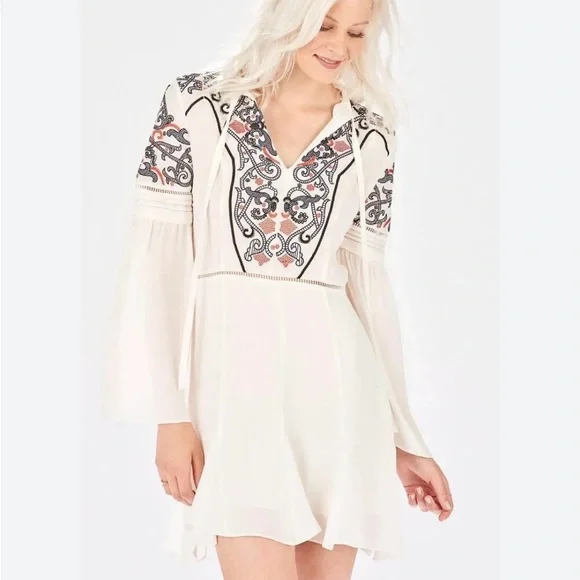 Parker Dresses | Parker Milly White Embroidered Dress S | Color: Red/White | Size: S | Anamar34'S Closet